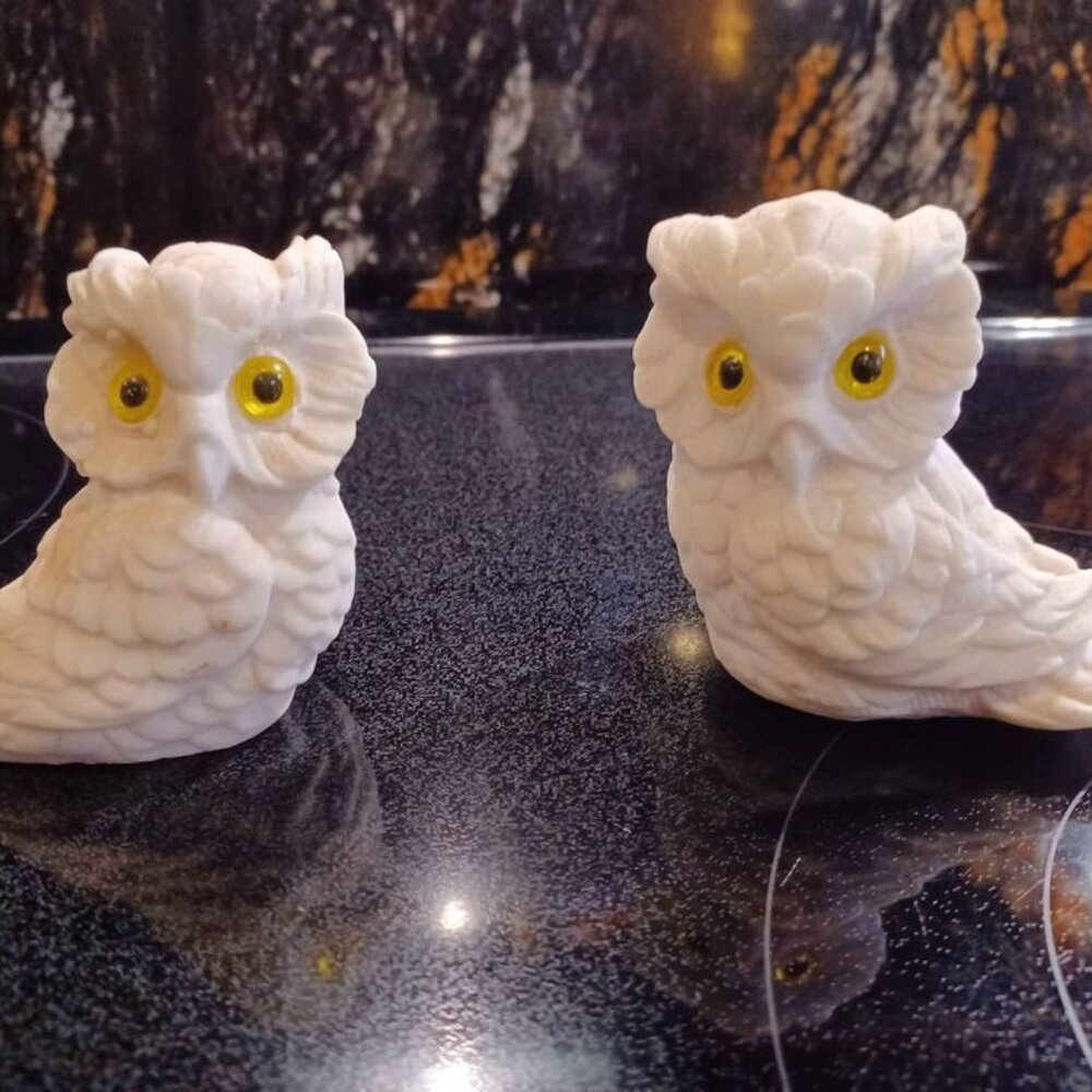 Set Of 2 Vintage Alabaster Owls